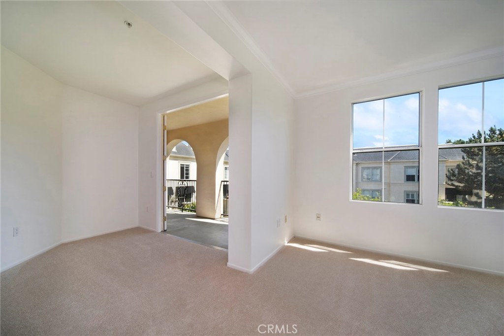 2457 Watermarke Place