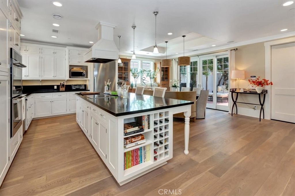 57 Savona Walk