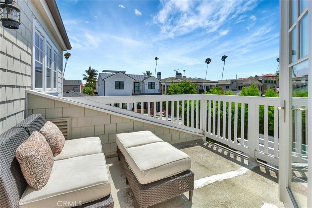 57 Savona Walk