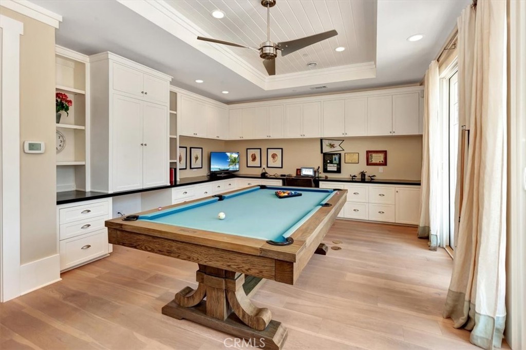 57 Savona Walk
