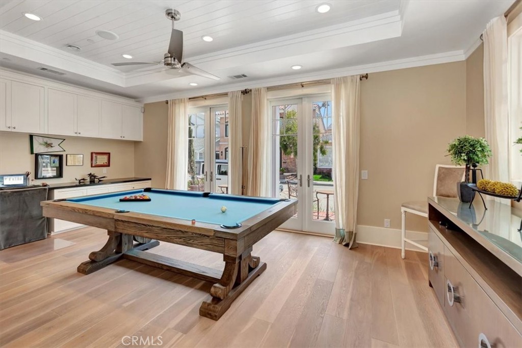 57 Savona Walk