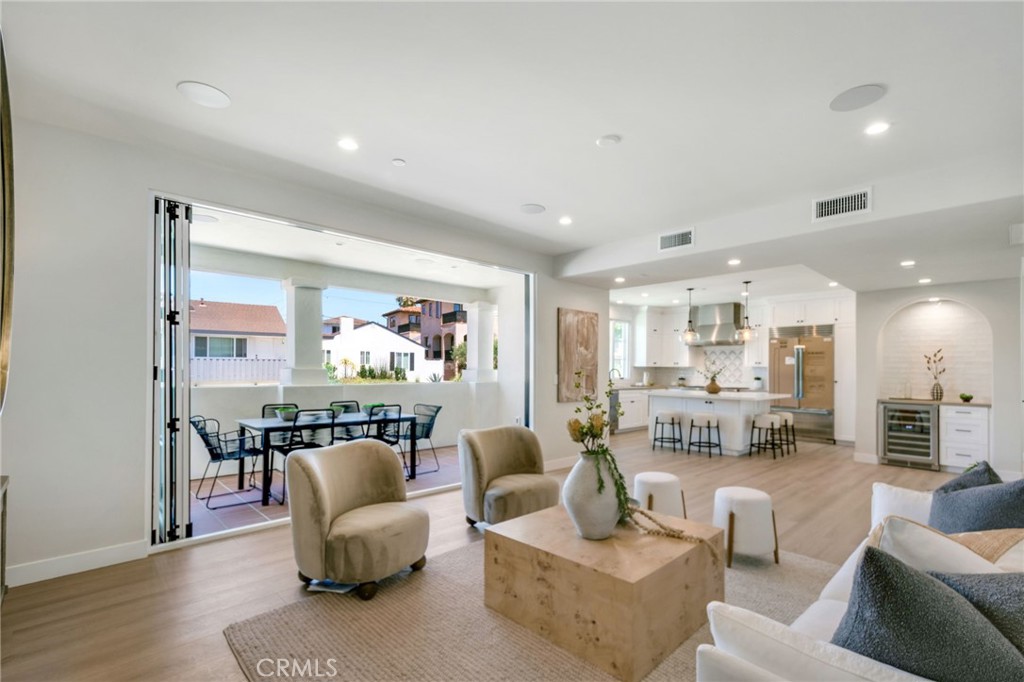 501 Elena Lane B