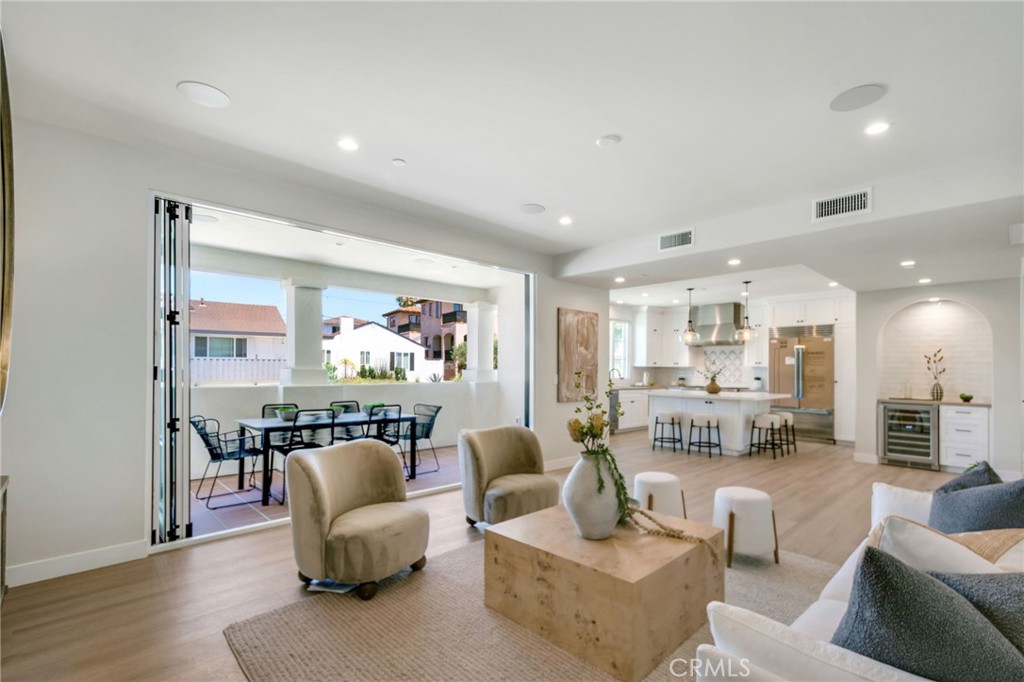 501 Elena Lane B
