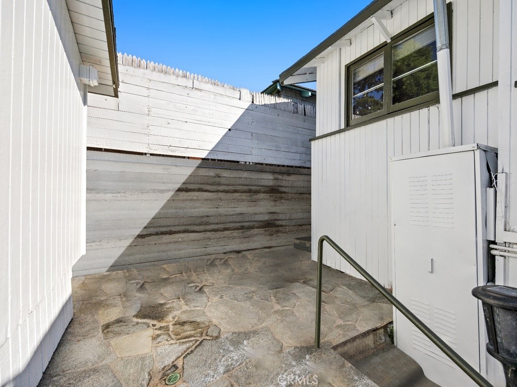 2838 Wards Terrace