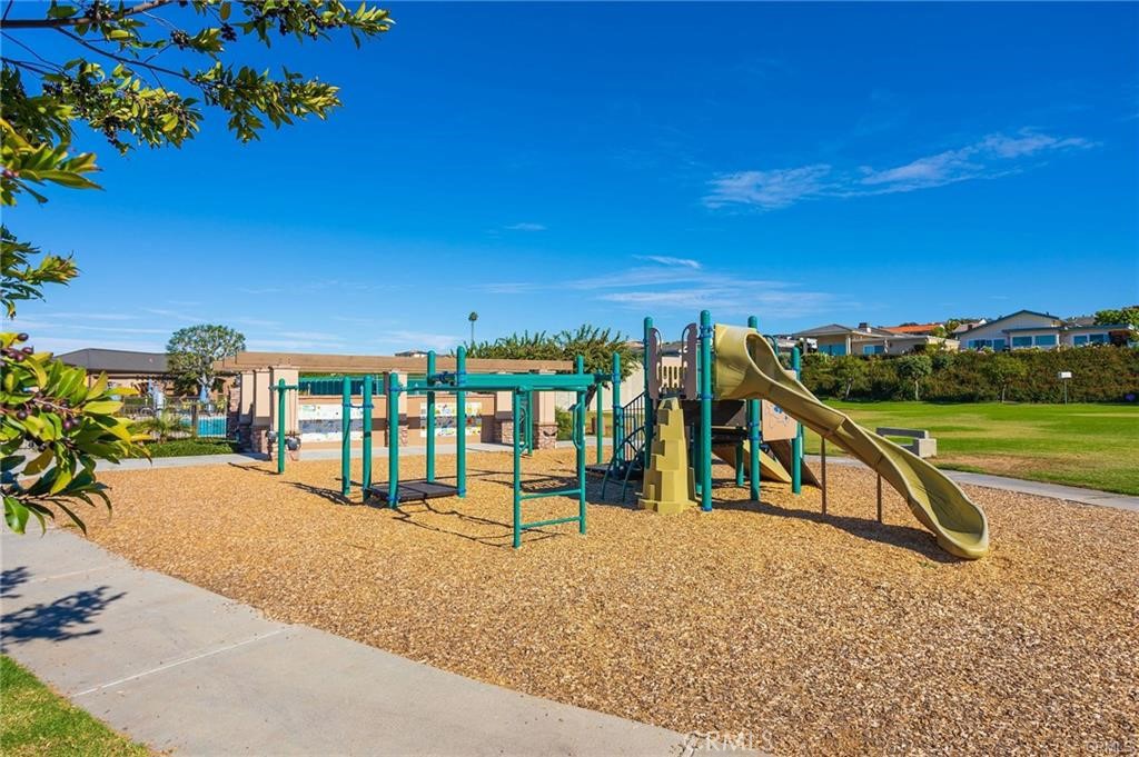 33671 Flying Jib Drive