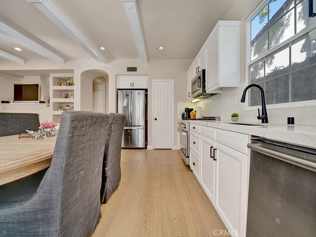 24 Arborside