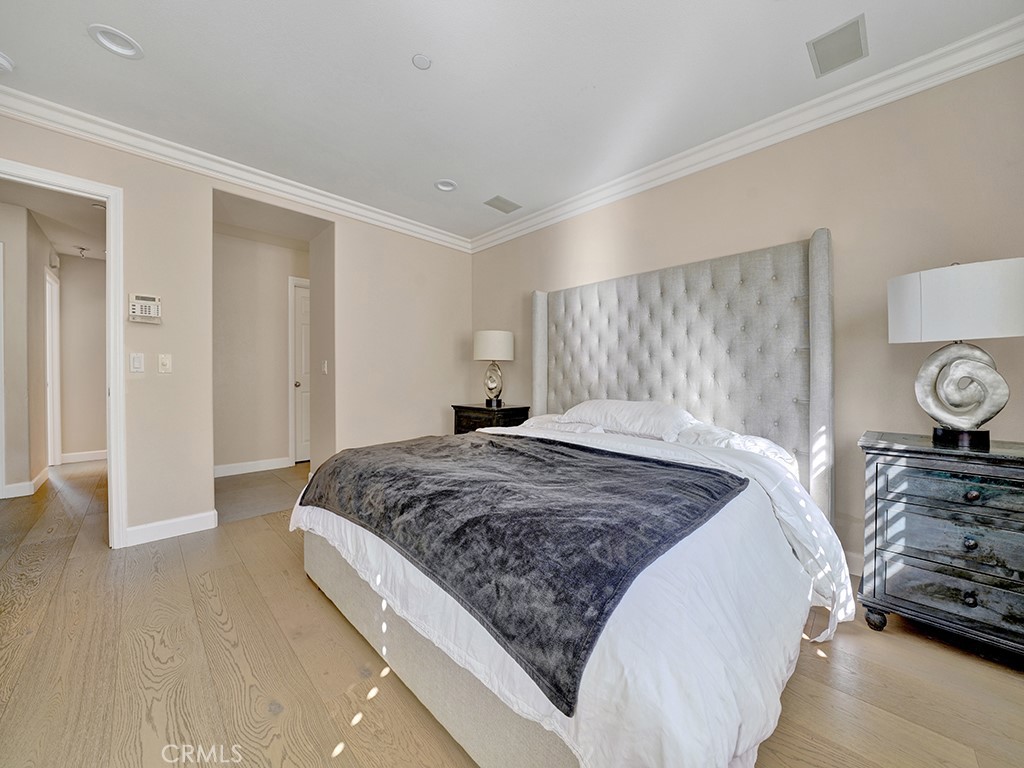 24 Arborside