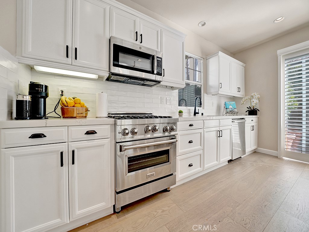 24 Arborside