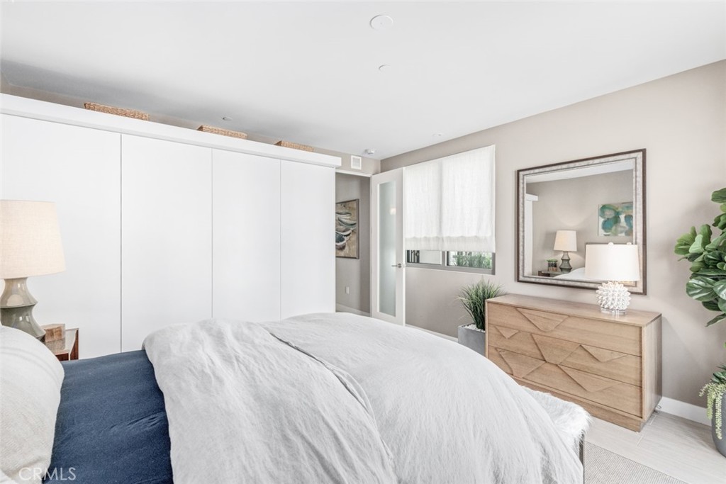 2280 Newport Boulevard 203