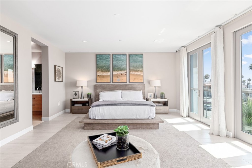 2280 Newport Boulevard 203