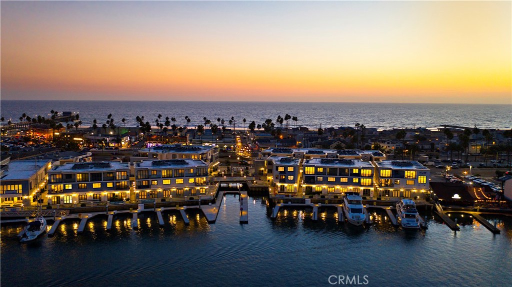 2280 Newport Boulevard 203