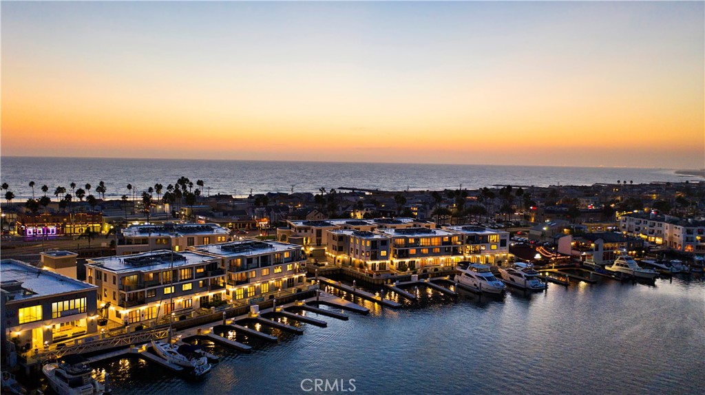 2280 Newport Boulevard 203