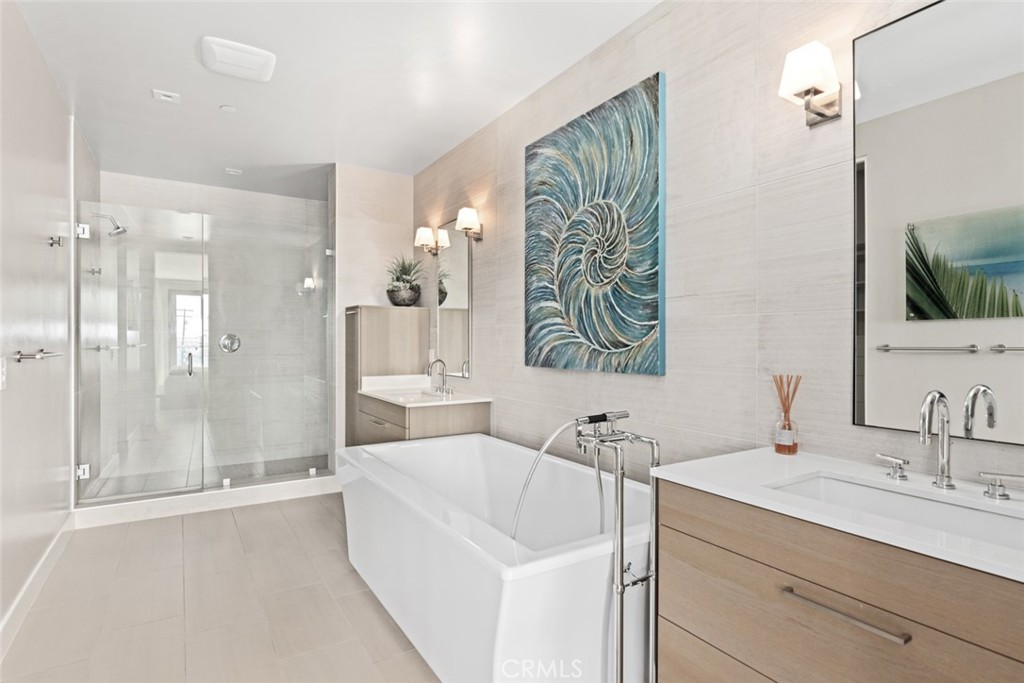 2280 Newport Boulevard 203