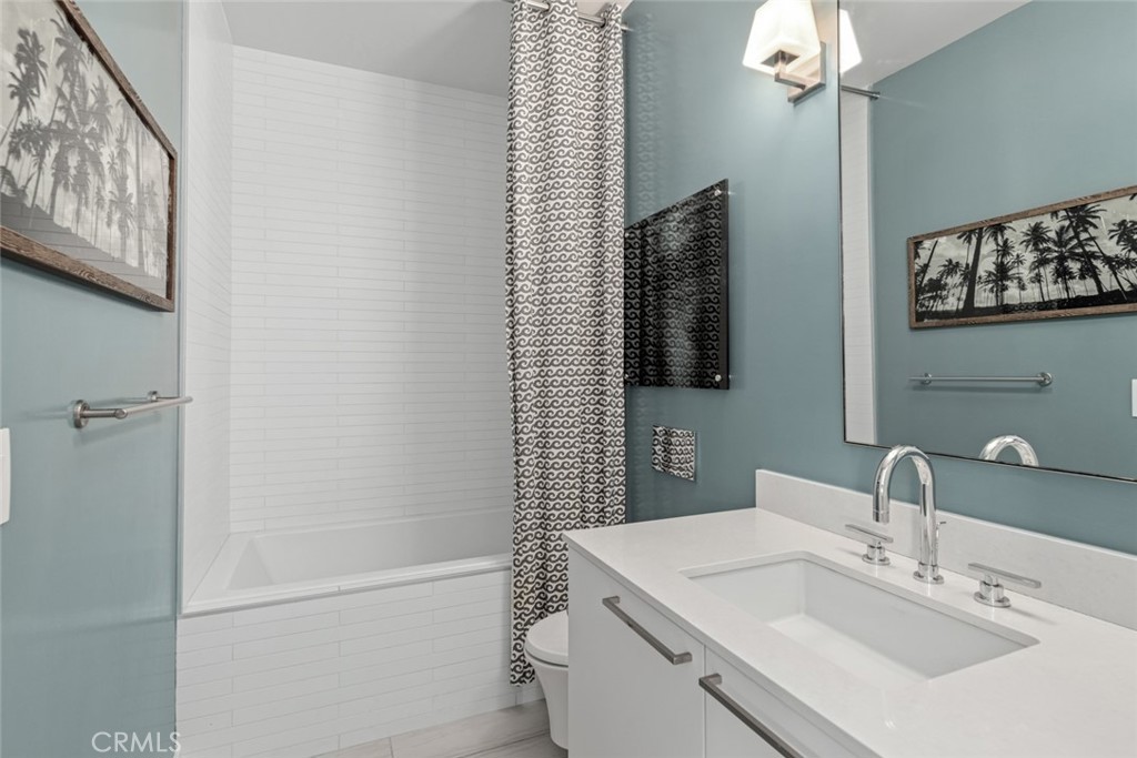 2280 Newport Boulevard 203