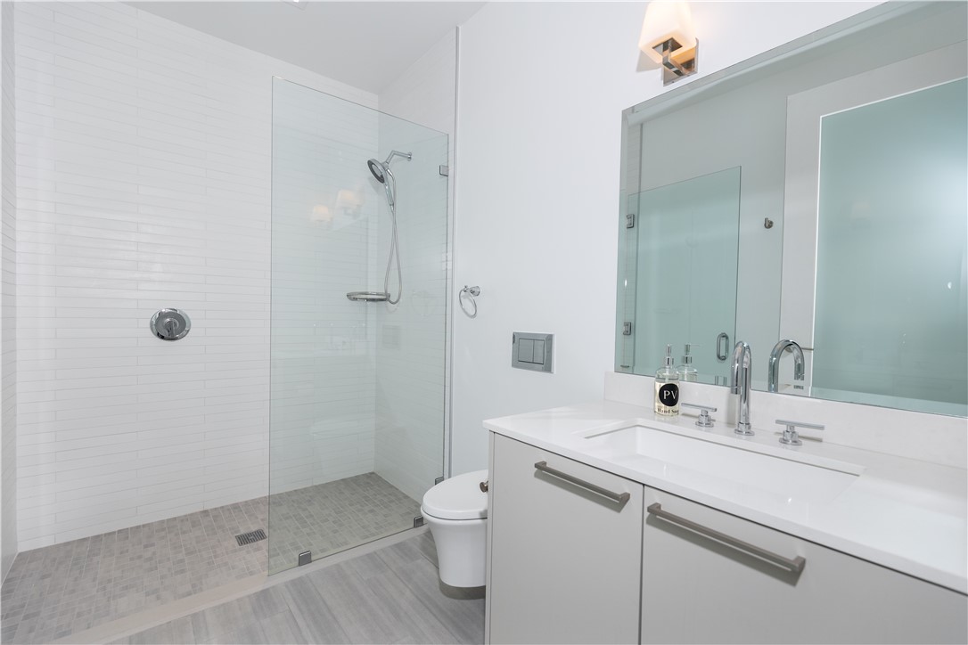 2210 Newport Boulevard 302