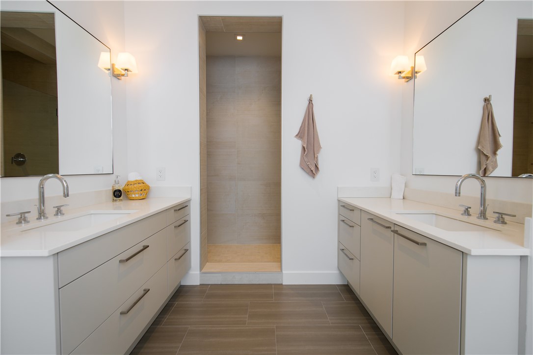 2210 Newport Boulevard 302