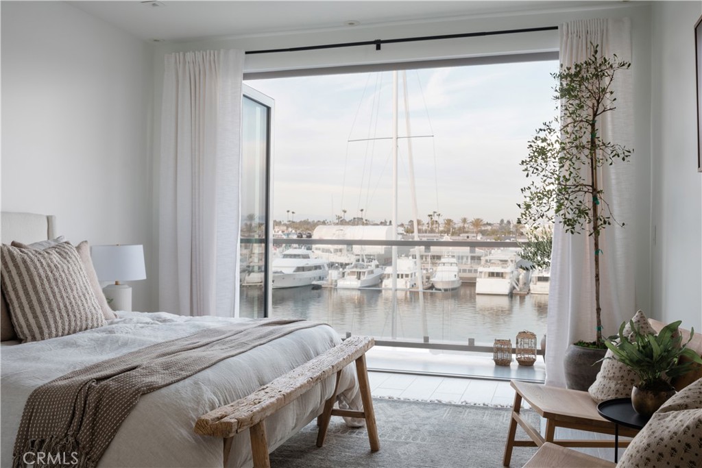 2230 Newport Boulevard 301