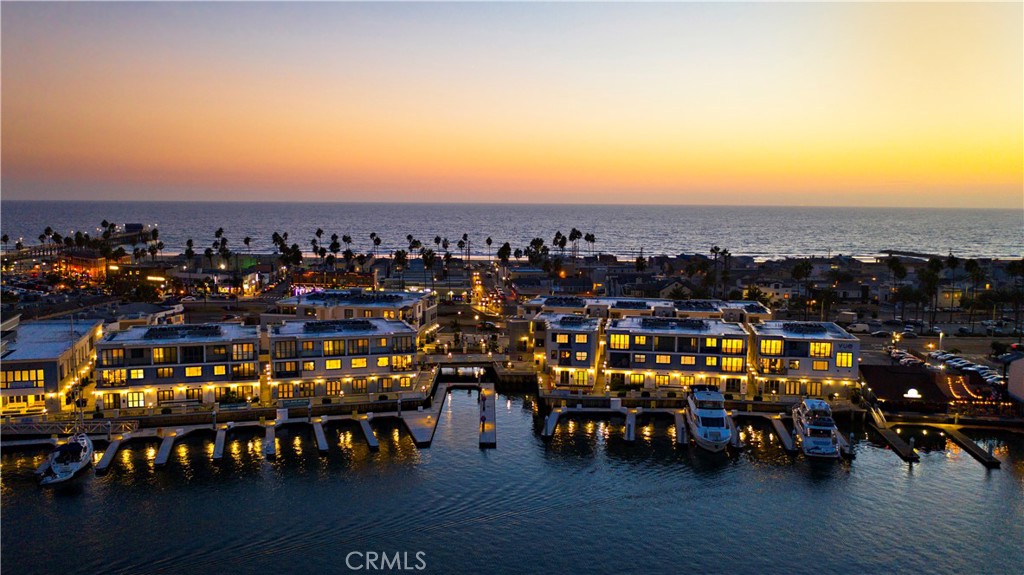 2230 Newport Boulevard 301