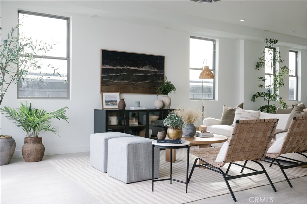 2230 Newport Boulevard 301