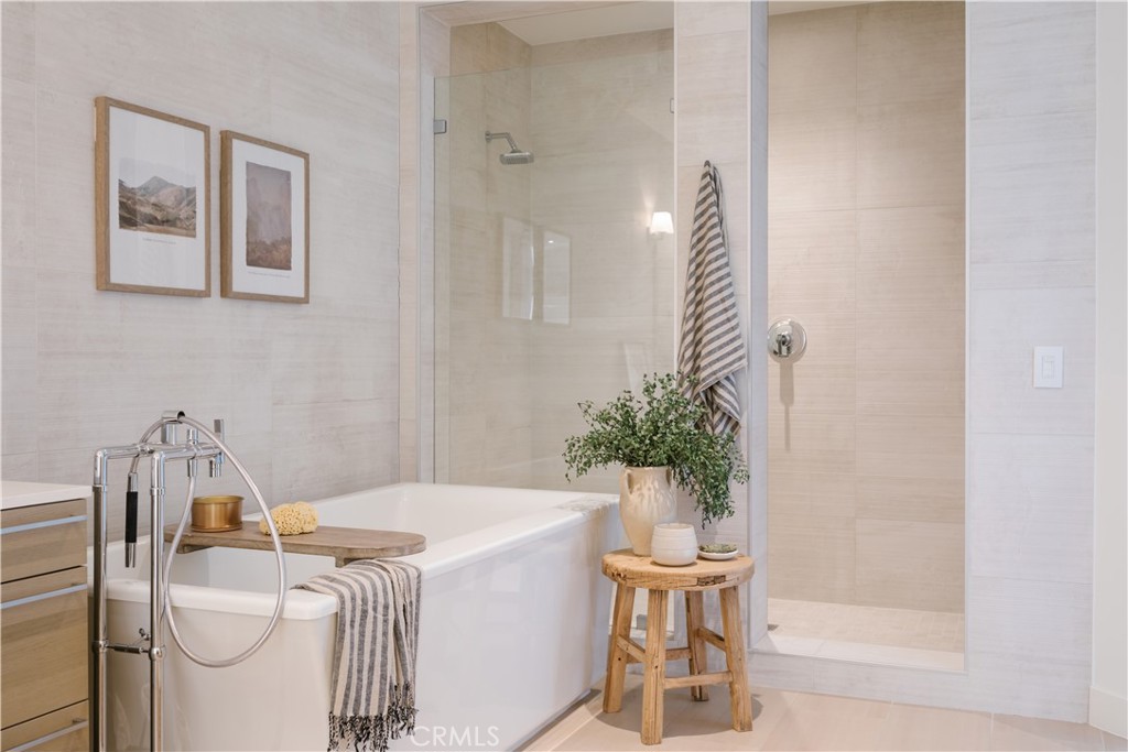 2230 Newport Boulevard 301