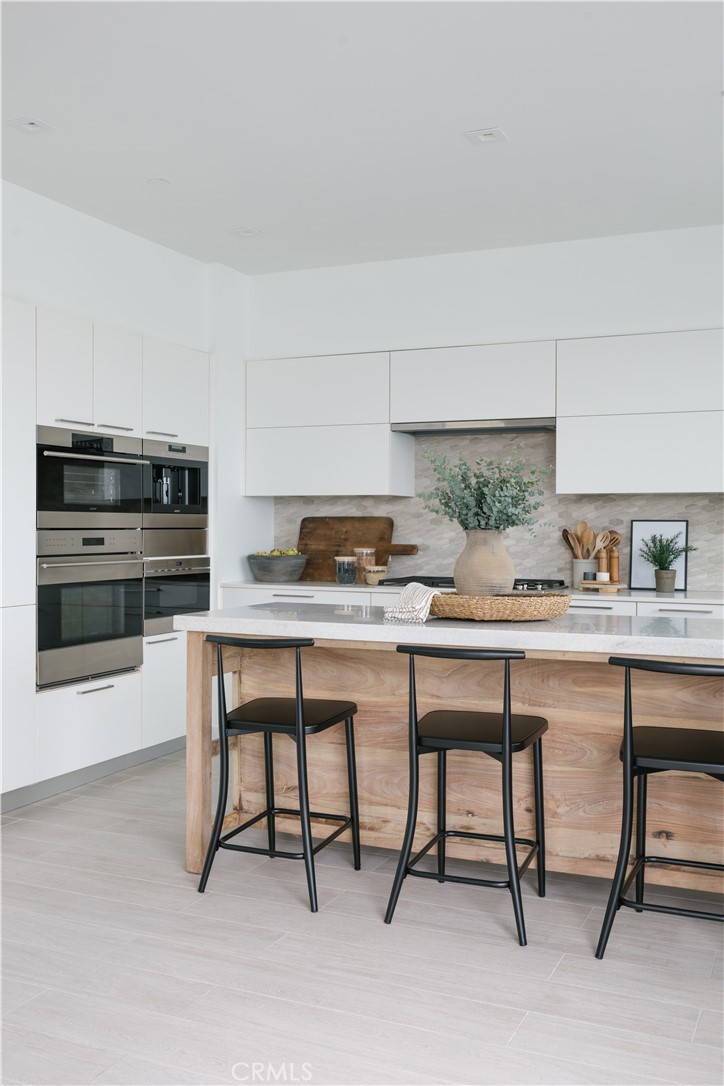 2230 Newport Boulevard 301