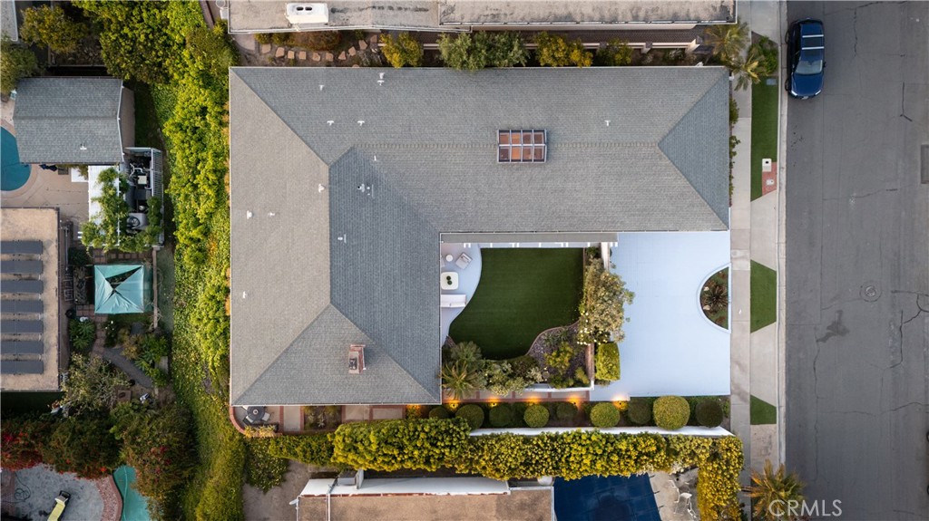 1007 White Sails Way