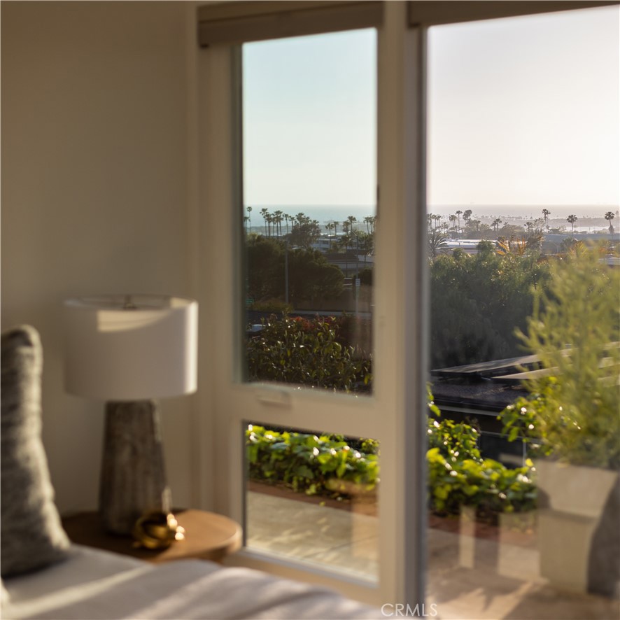 1007 White Sails Way