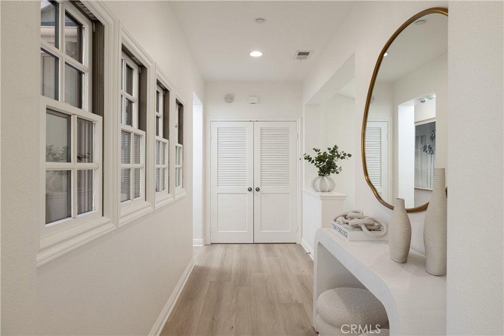 2545 Bungalow Place #12