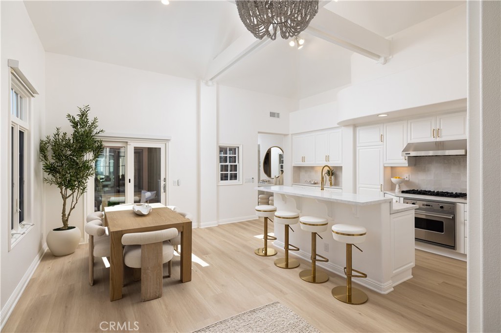 2545 Bungalow Place #12