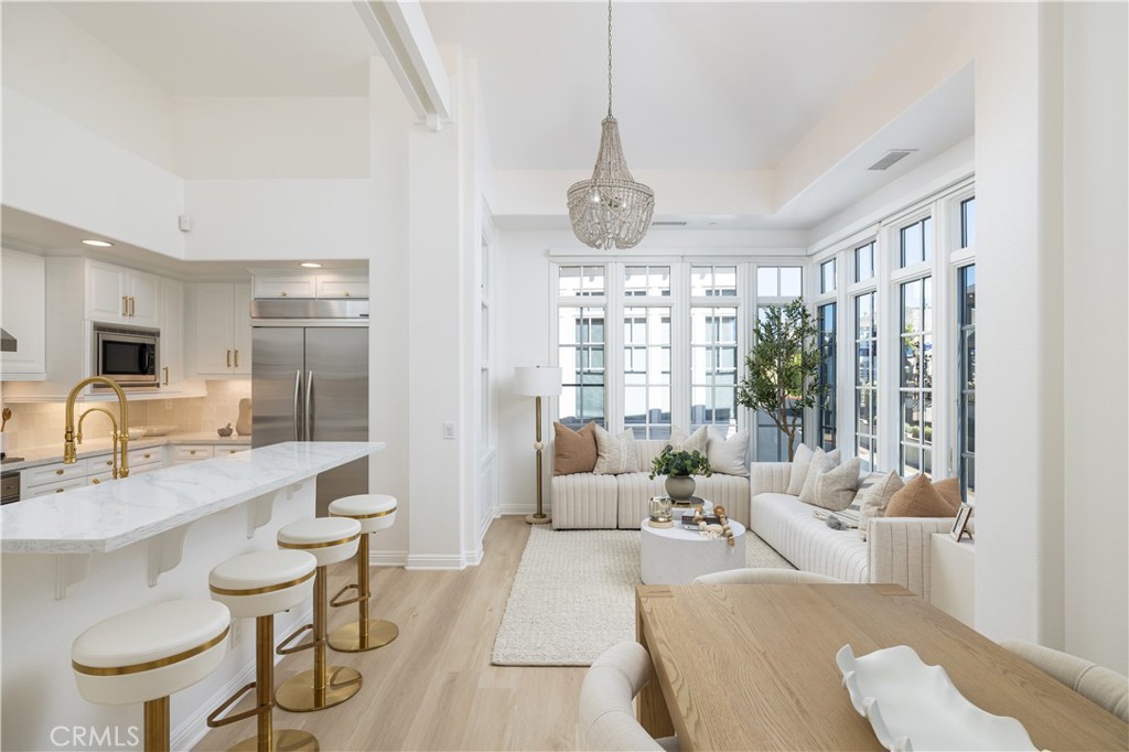 2545 Bungalow Place #12