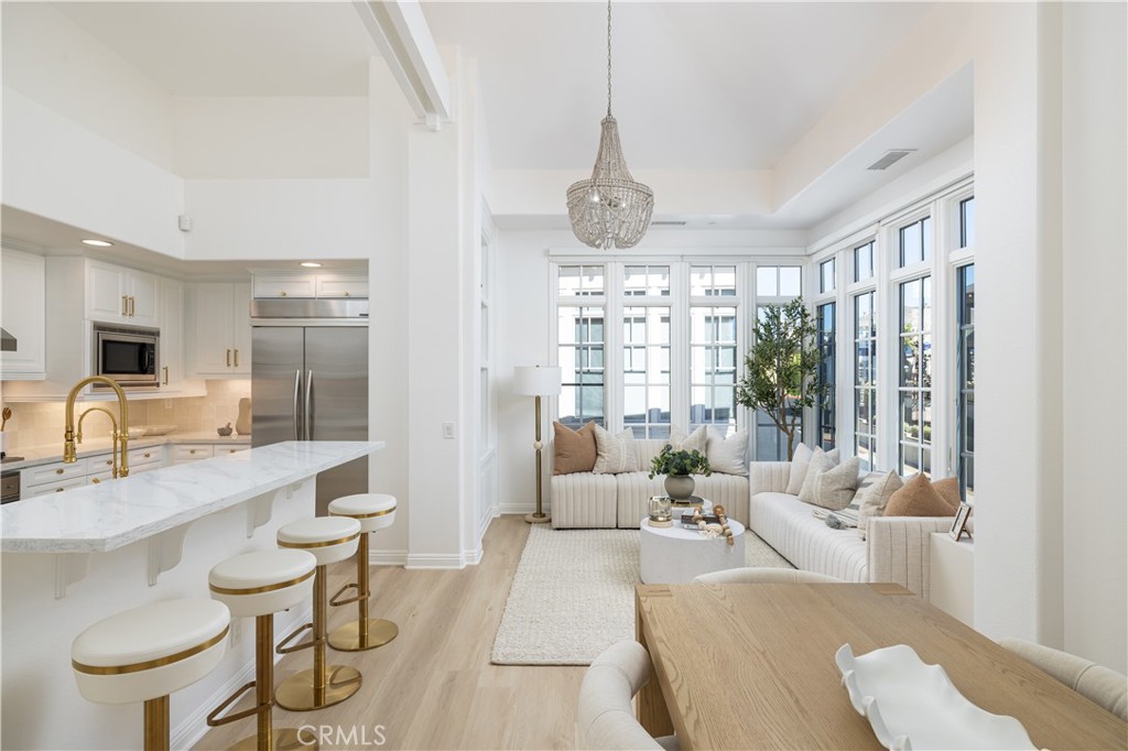 2545 Bungalow Place #12