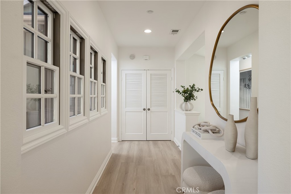 2545 Bungalow Place #12