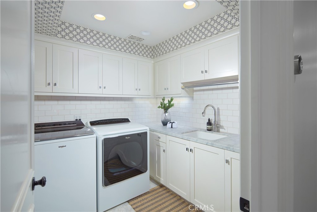 2 Royal Saint George Road