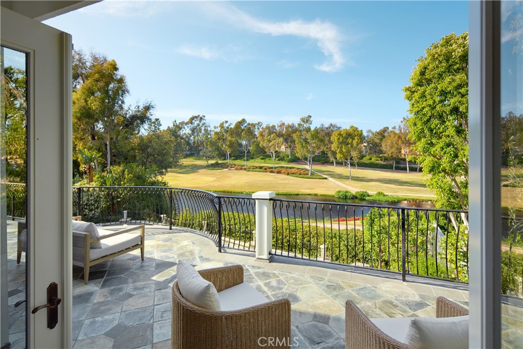 2 Royal Saint George Road