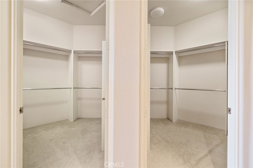 50075 Camino Privado