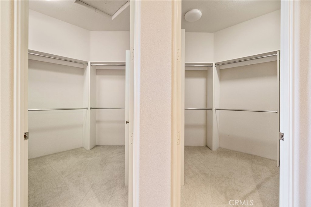 50075 Camino Privado