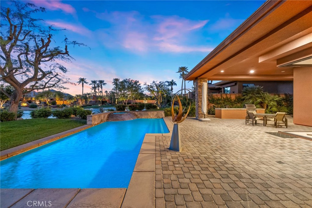 50075 Camino Privado