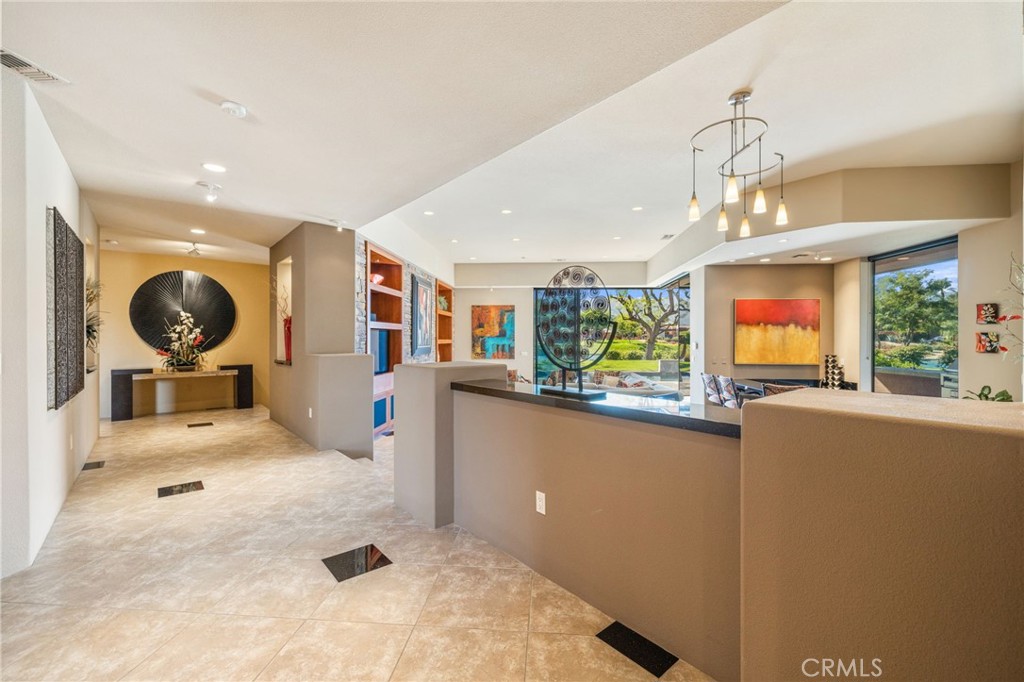 50075 Camino Privado