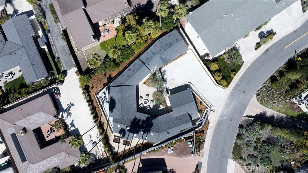 149 Avenida De La Paz