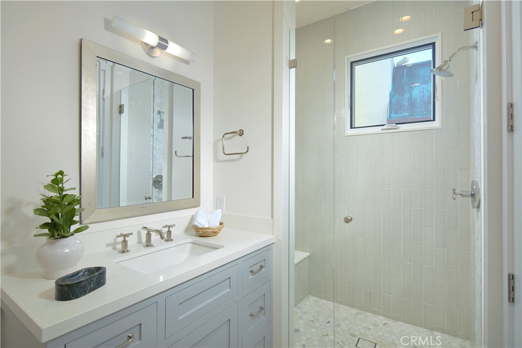 1501 Serenade Terrace