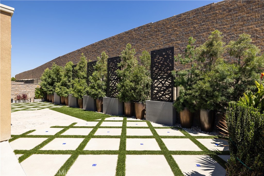 3017 Viejo Ridge North Drive