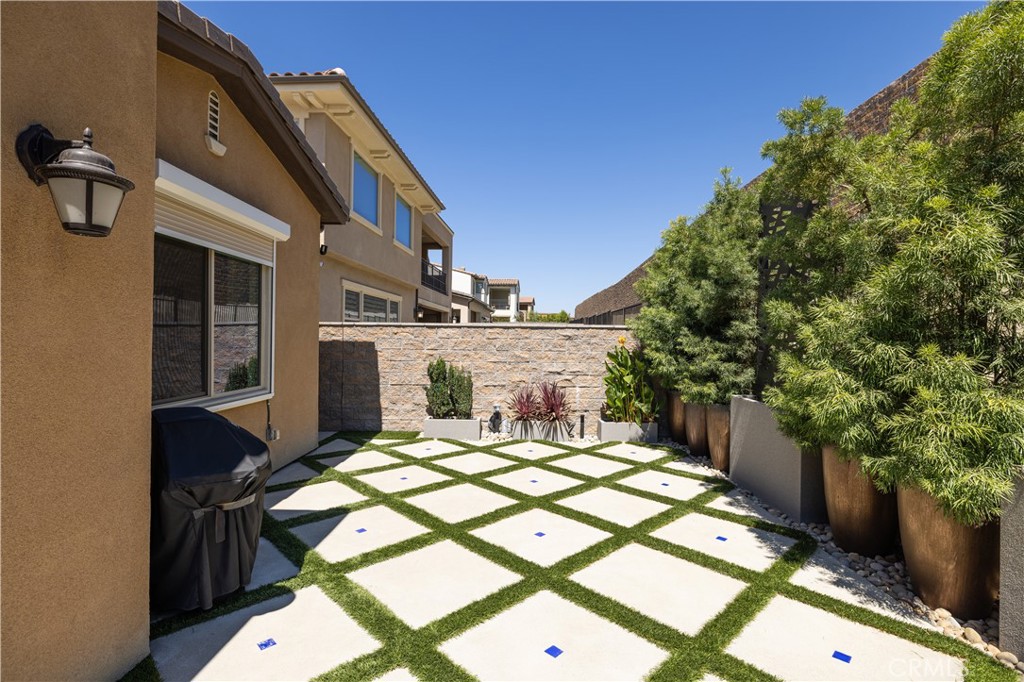 3017 Viejo Ridge North Drive