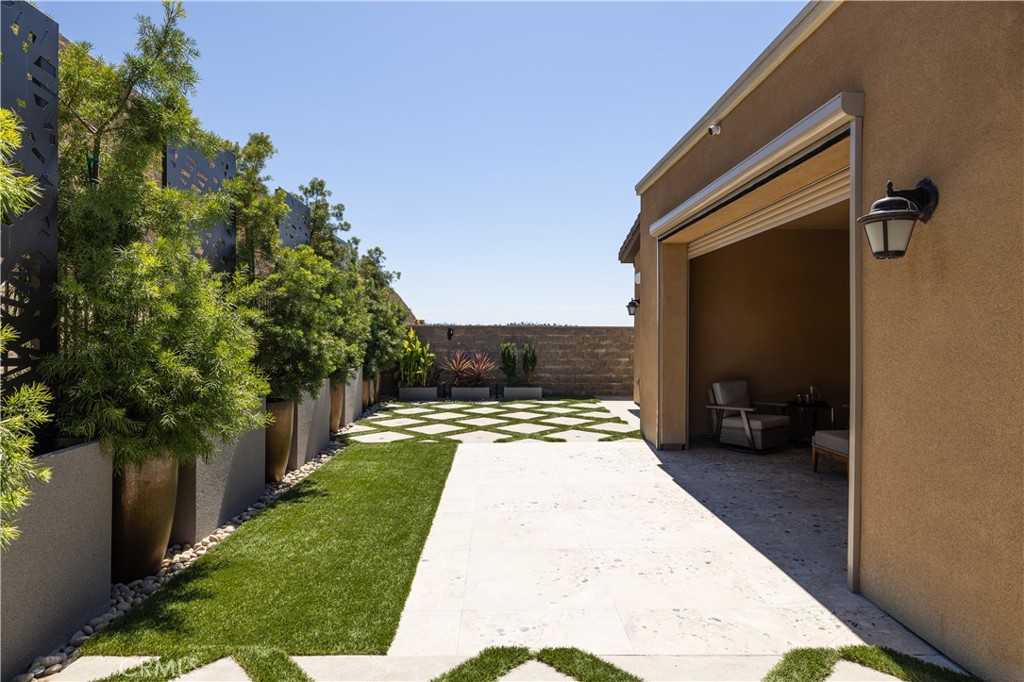 3017 Viejo Ridge North Drive