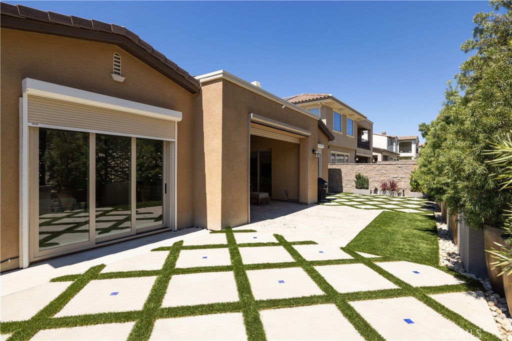 3017 Viejo Ridge North Drive