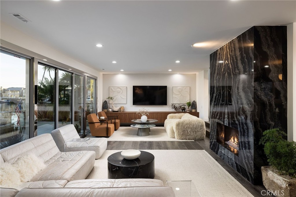 500 Harbor Island Drive