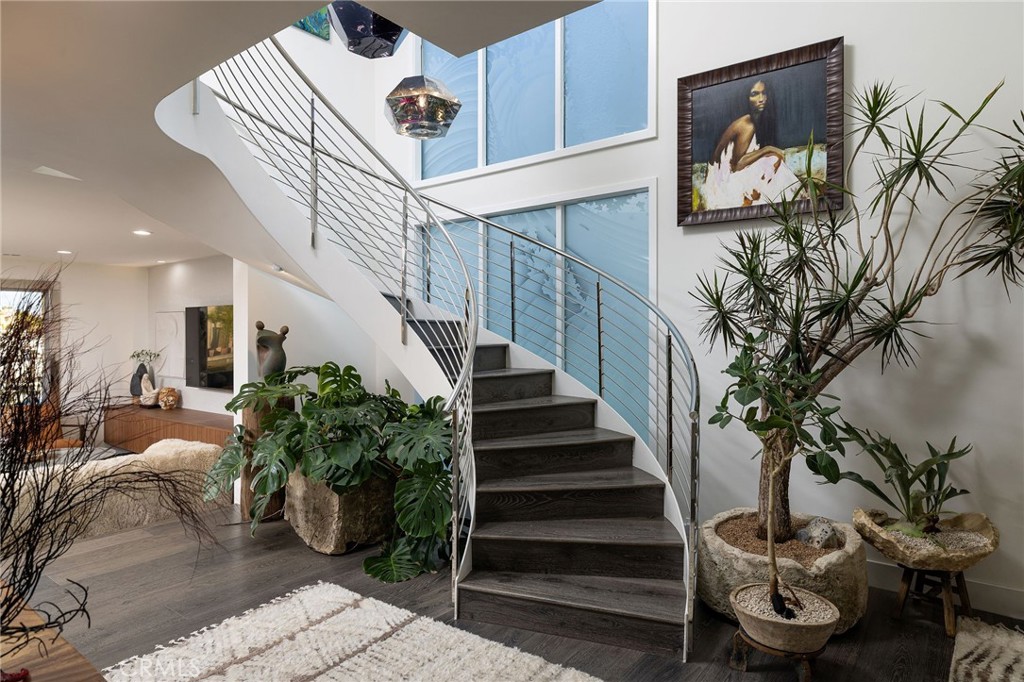 500 Harbor Island Drive