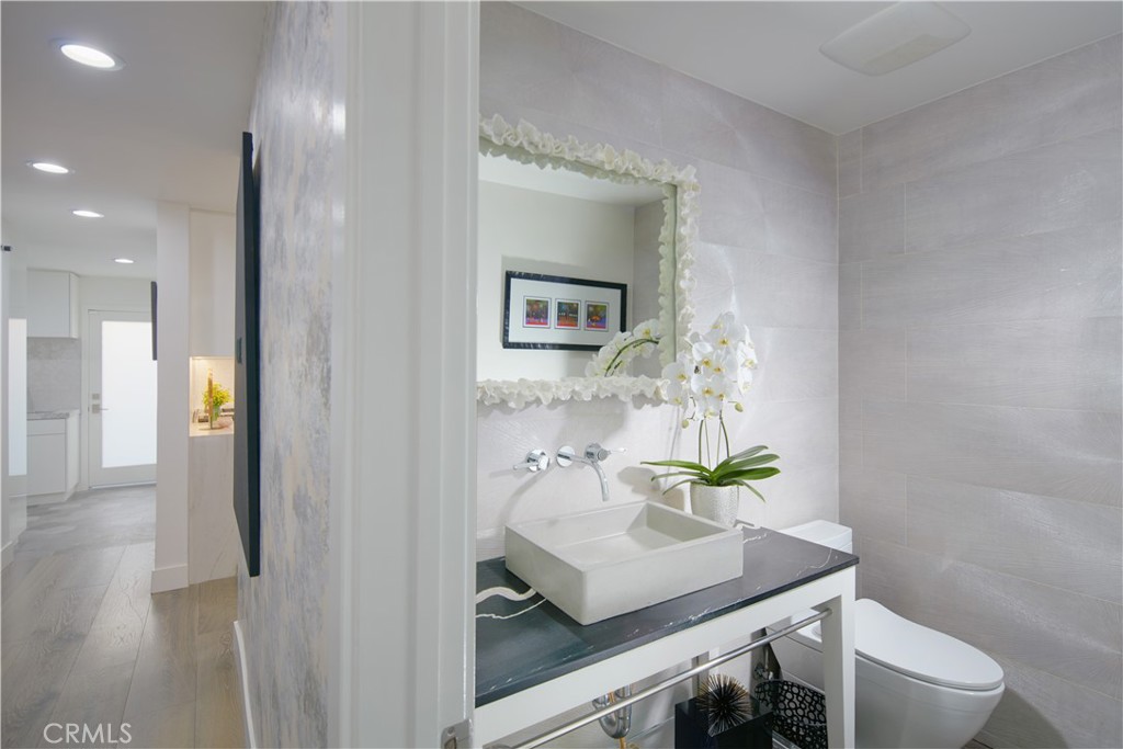 500 Harbor Island Drive