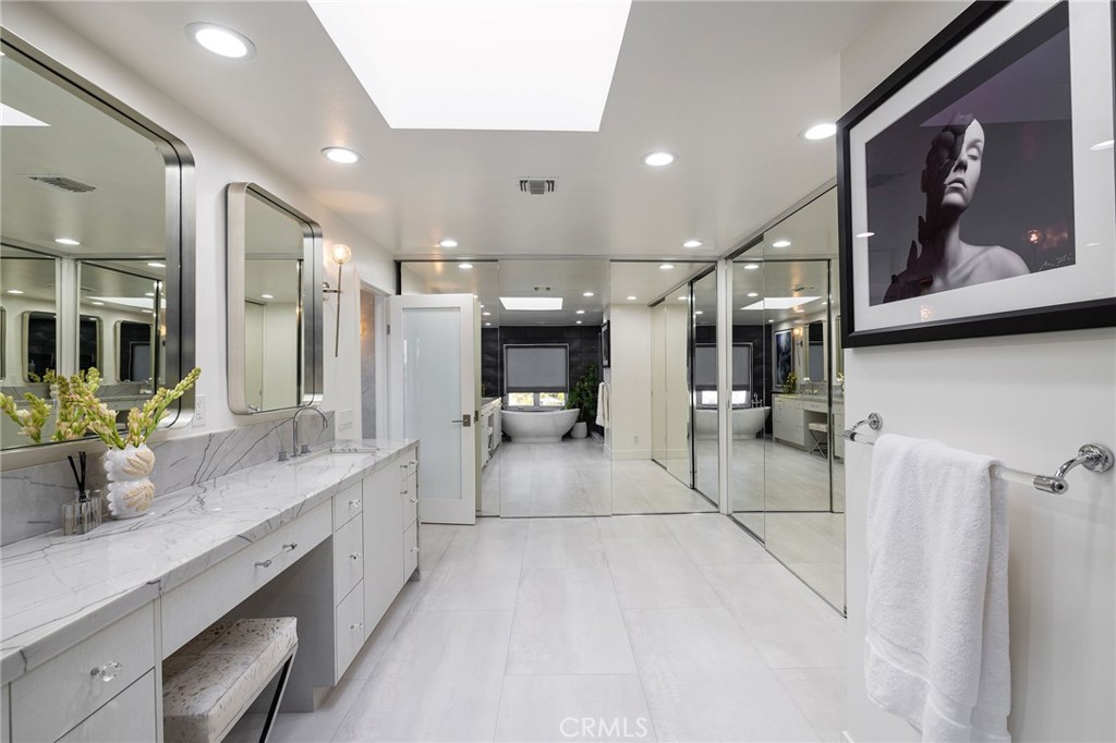 500 Harbor Island Drive