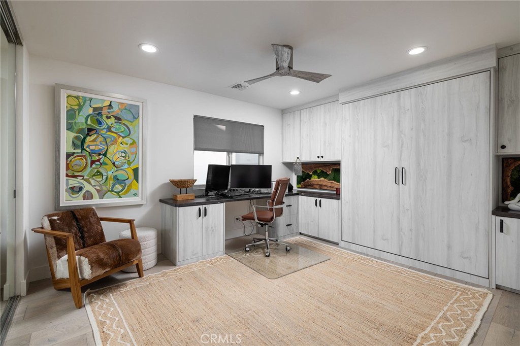 500 Harbor Island Drive