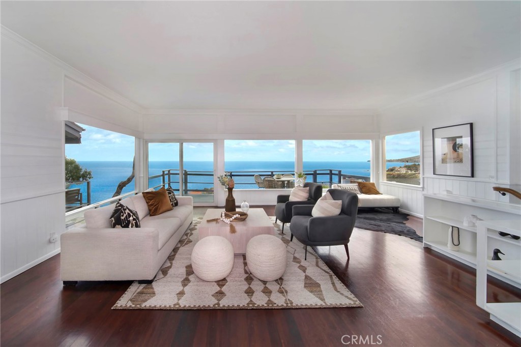 2621 Victoria Drive